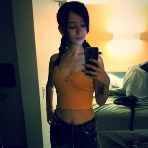 Meet your Posher, Isabella